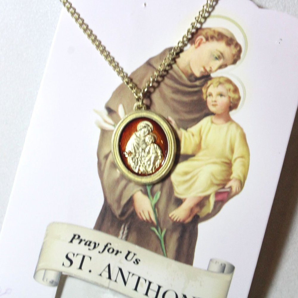 ✝️Saint Anthony Pray For Us Red & Gold Unisex Prayer Necklace